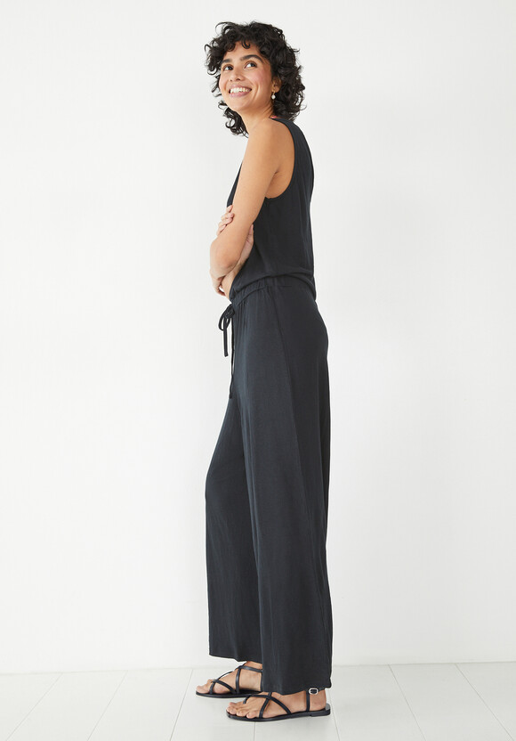 V Neck Sleeveless Jersey Jumpsuit