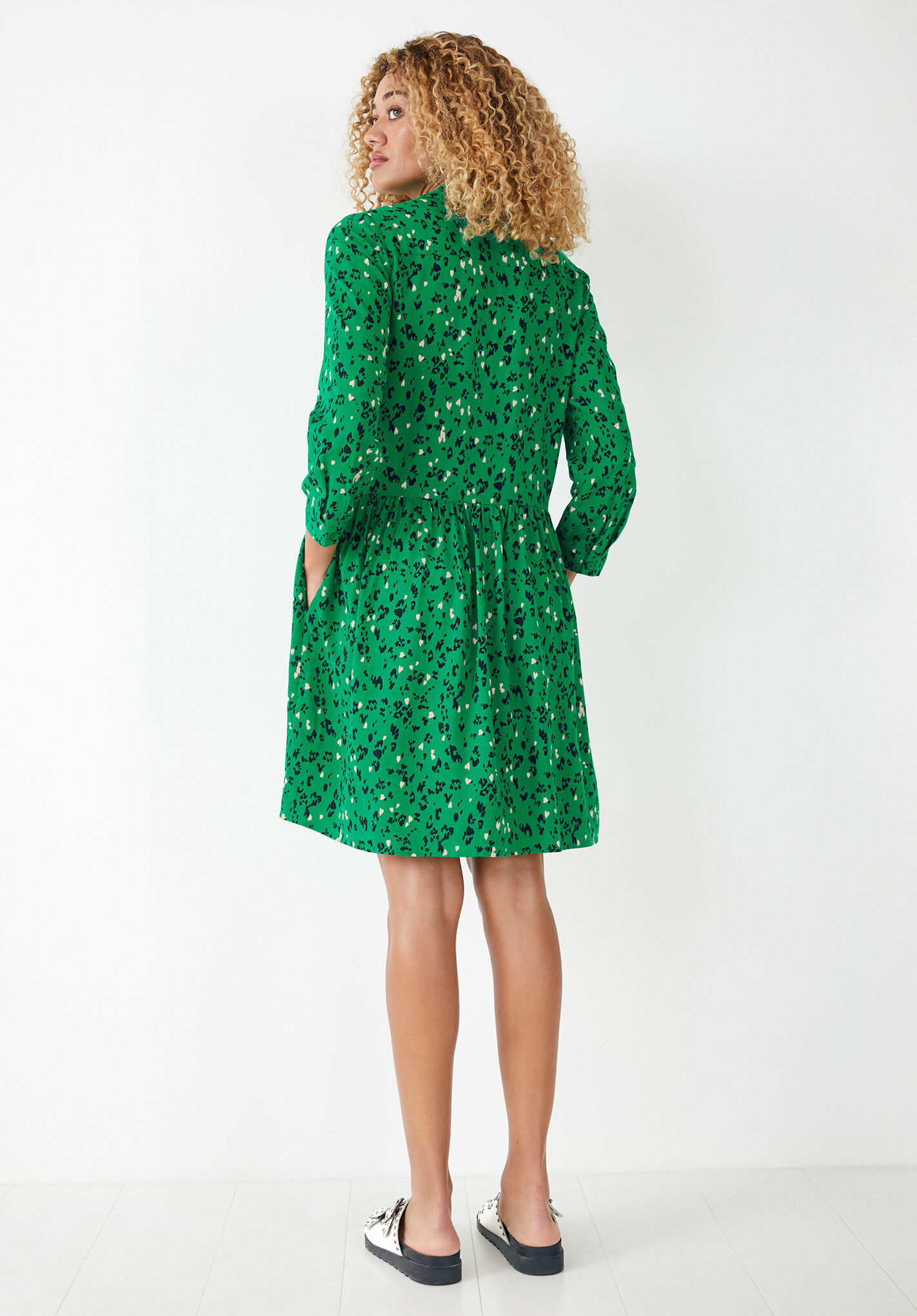 dress hush clothing