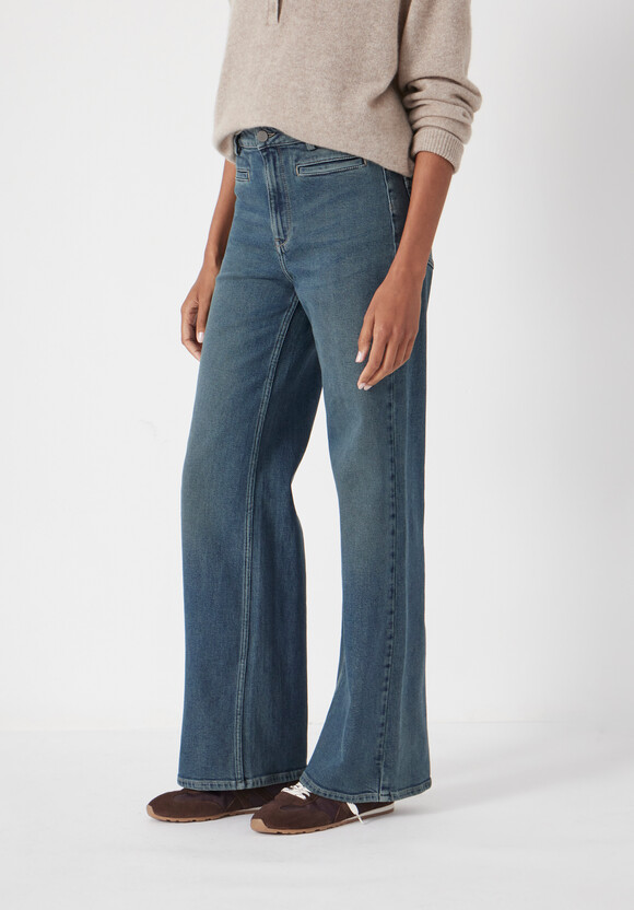 Rowan Welt Pocket Flared Jeans