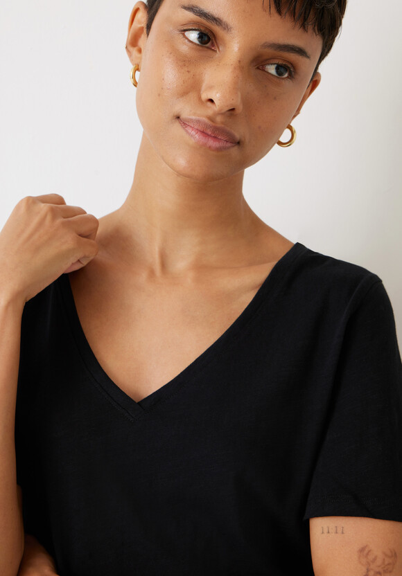 Kali Cotton Slub V-Neck T-Shirt