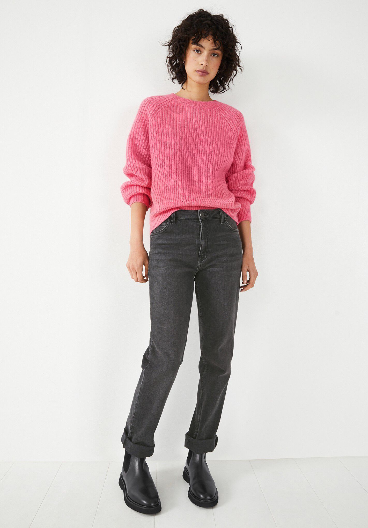Alma Fluffy Raglan Crew Wool Blend Jumper