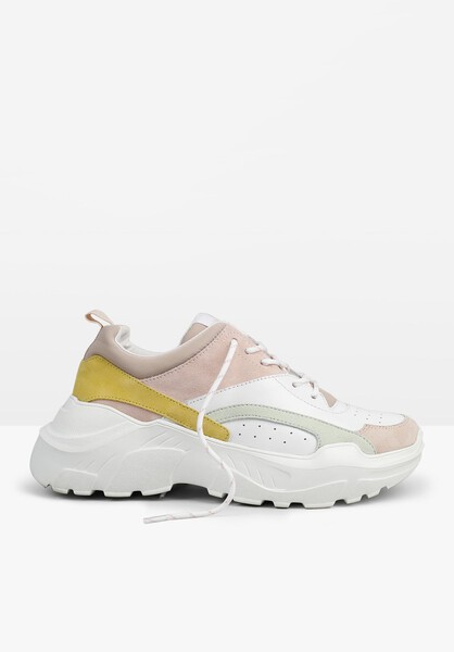 Amanda Trainers