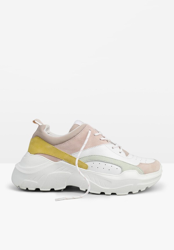 Amanda Trainers