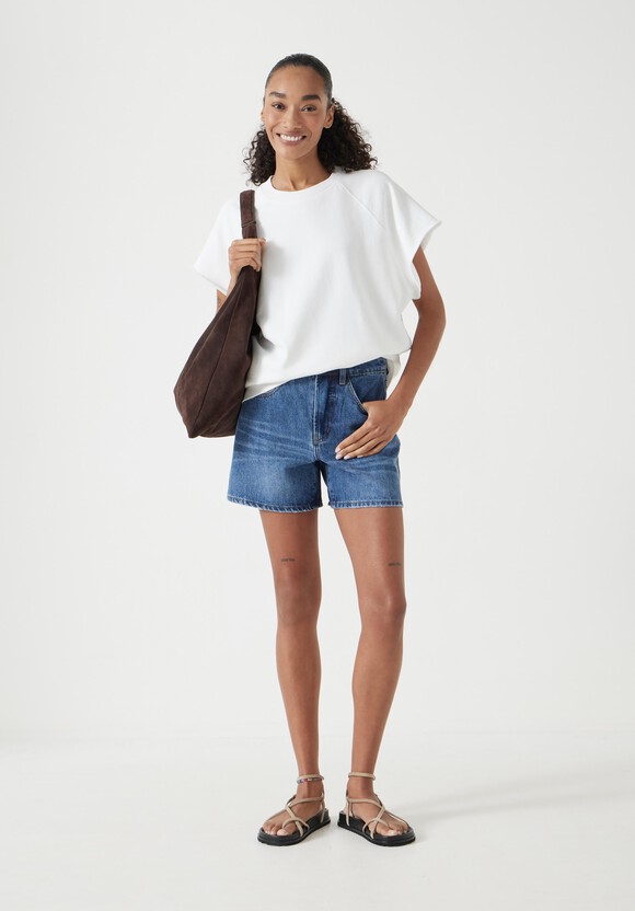 Essential Denim Short