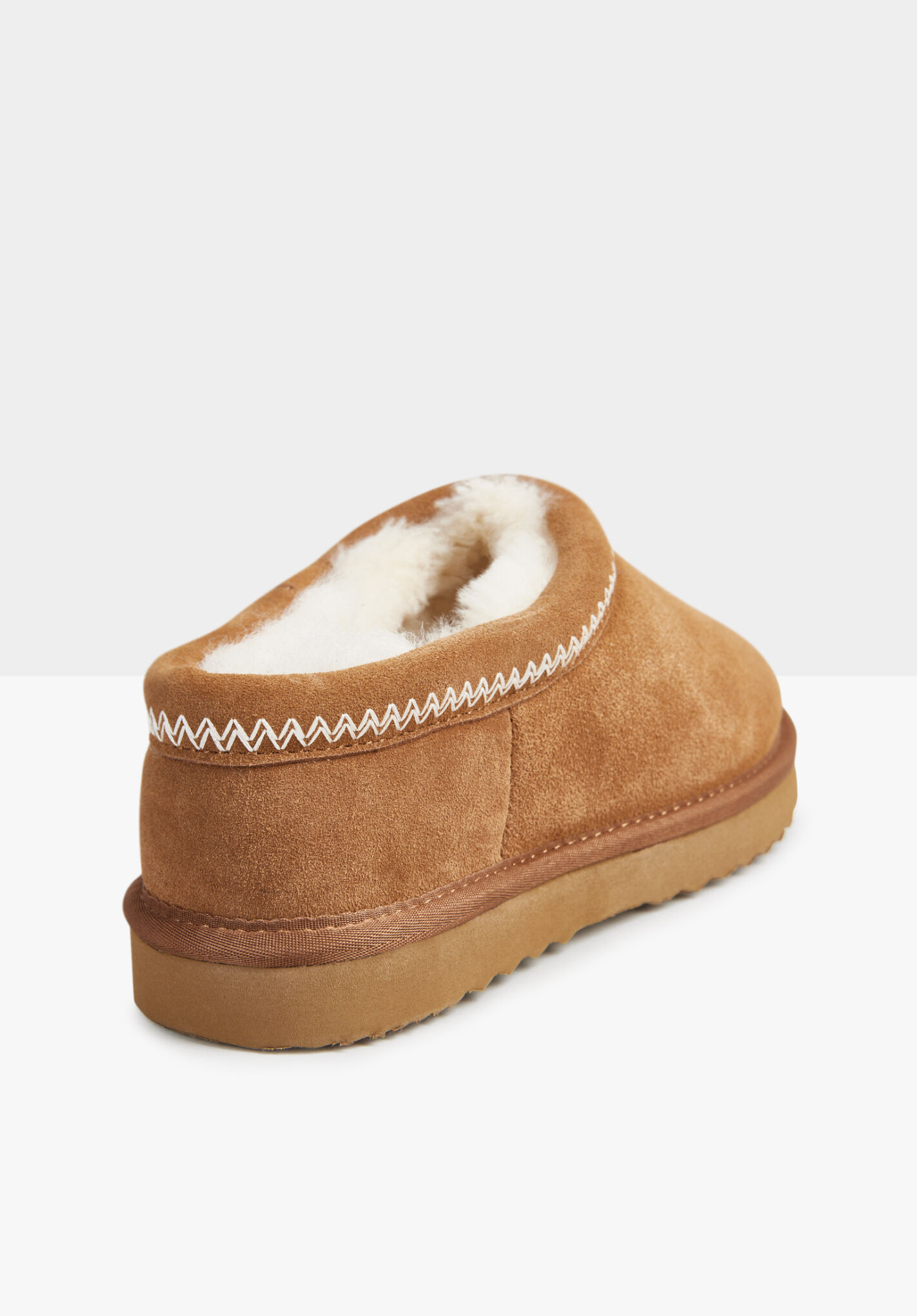 Think shop slippers outlet