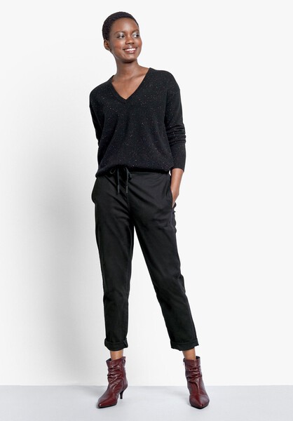 Cashmere Nep V Neck Jumper