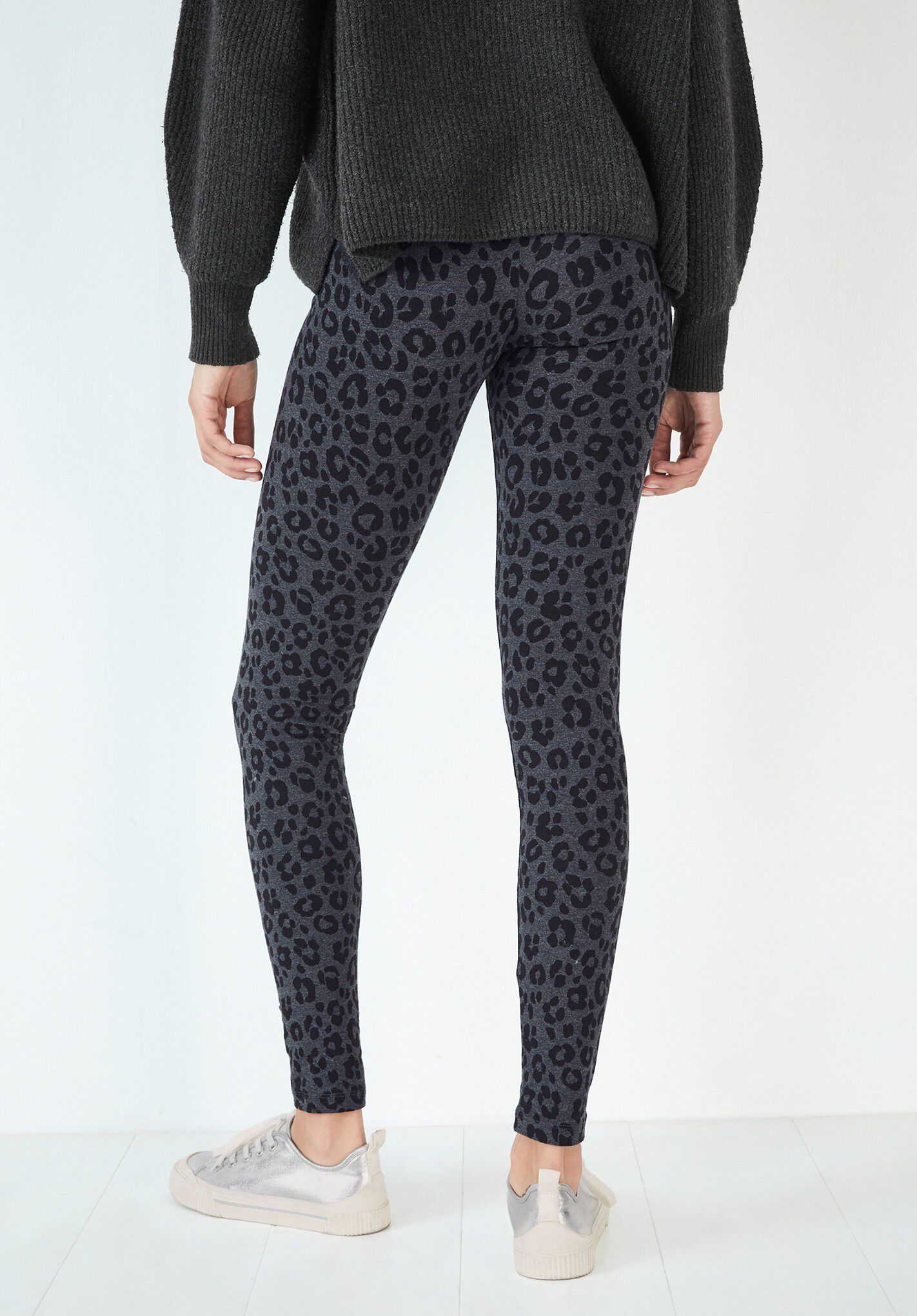 Grey leopard discount print leggings