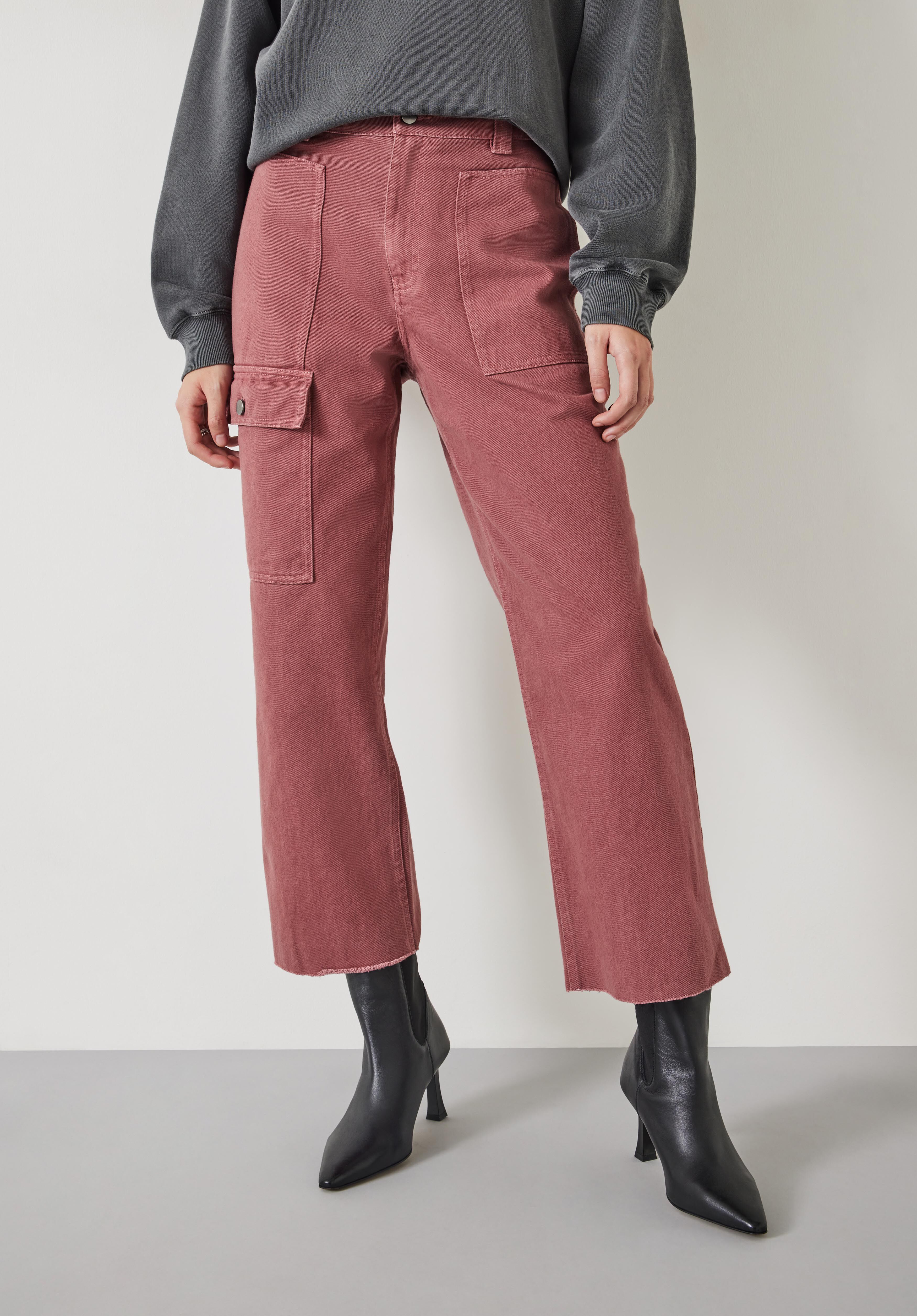 Straight cropped trousers top