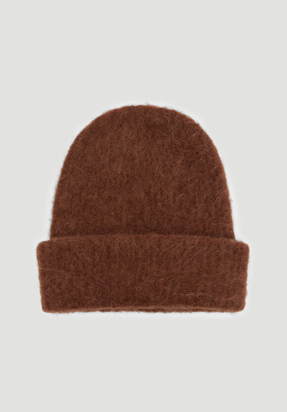 Alpaca-Blend Ribbed Beanie