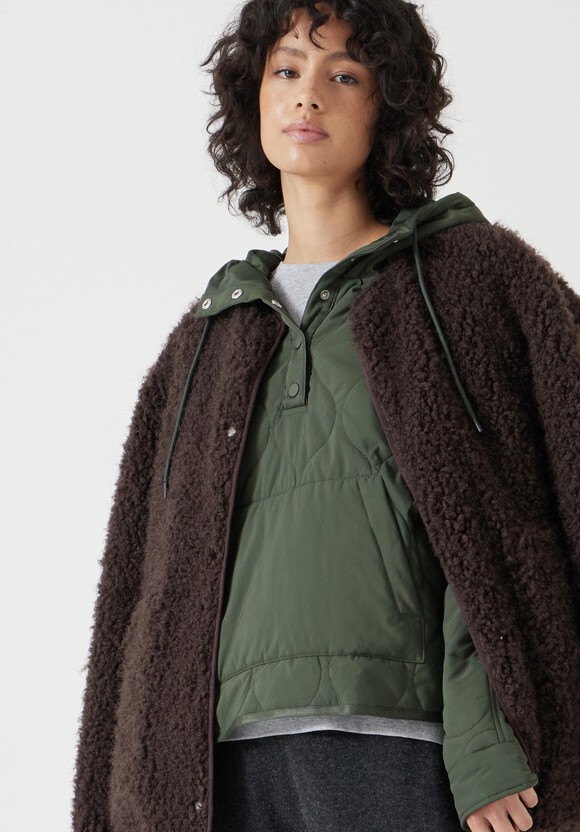 Briar Pop Over Puffer