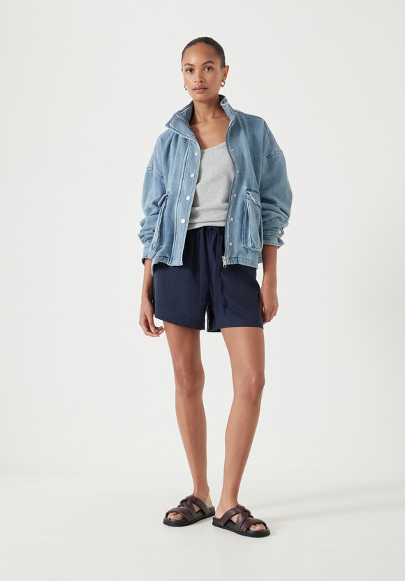 Paloma Pull On Short
