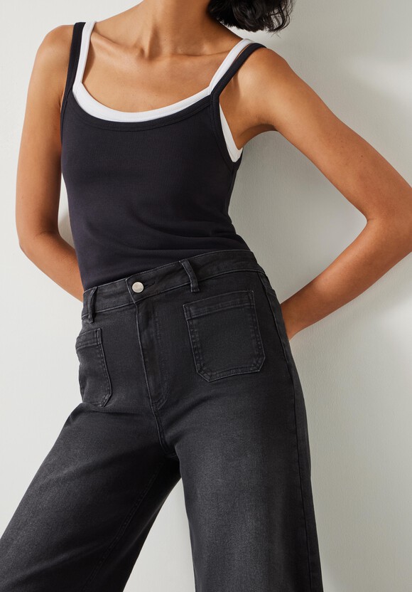 Rowan Flared Jeans