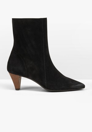 Hesper Suede Leather Boots