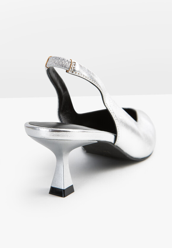 Lola Slingback Leather Kitten Heels