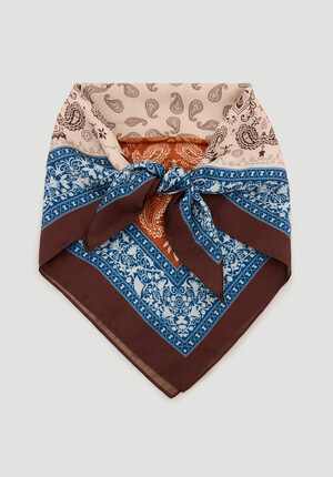Lightweight Printed Scarf
