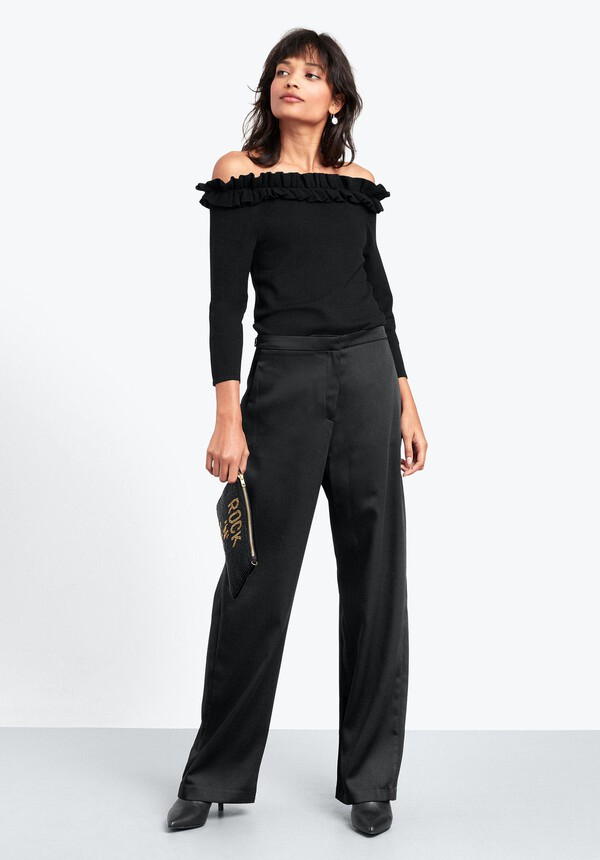 Ruffle Erica Knit Top