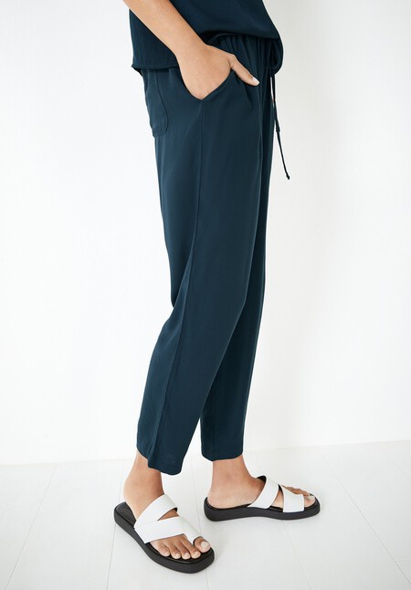 Cropped Easy Trousers