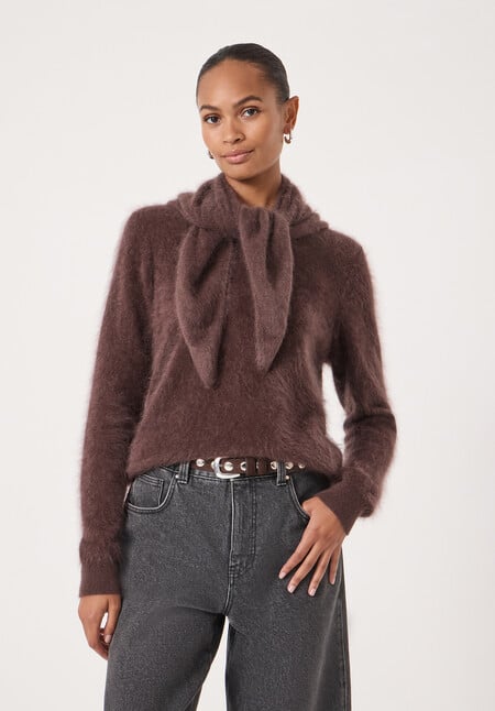 Brushed Cashmere Triange Scarf