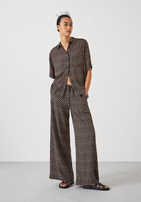 Shia Print Short Sleeve Relaxed Shirt