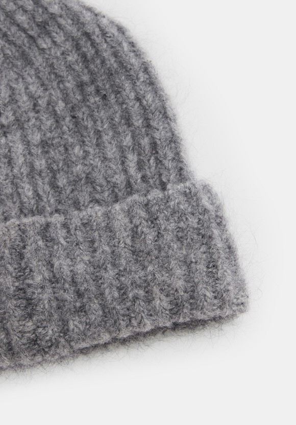 Riley Rib Beanie