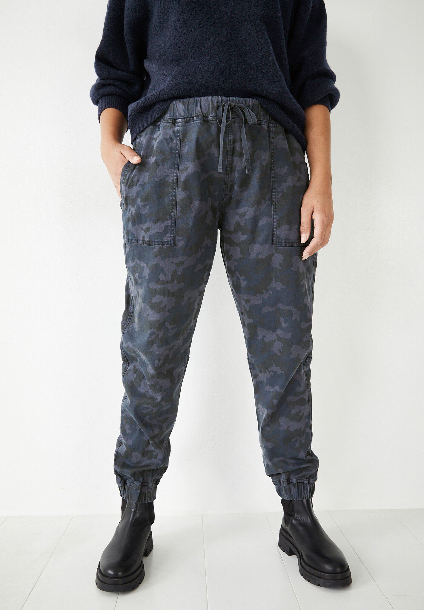 Hush navy store joggers