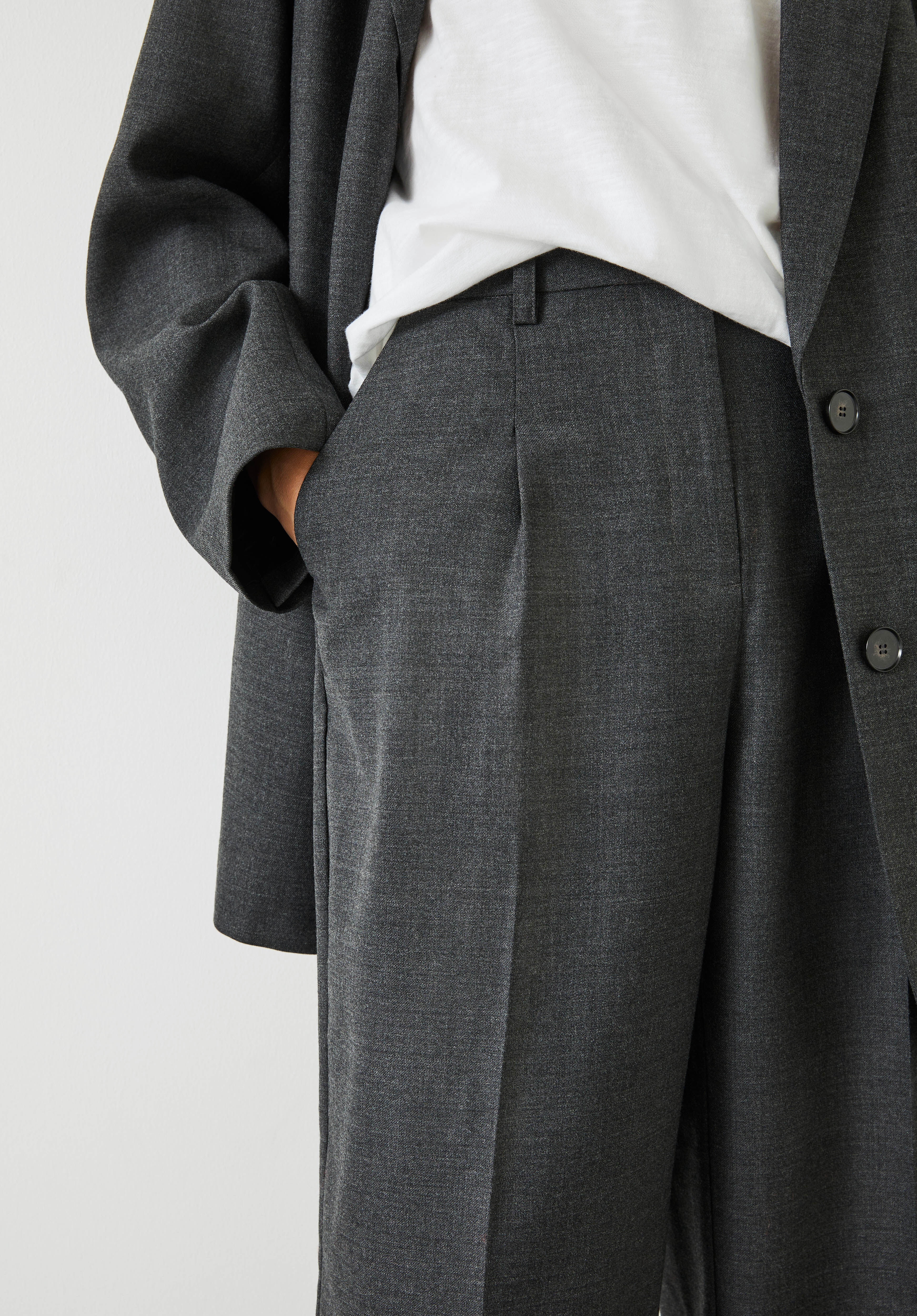 Wool trousers outlet