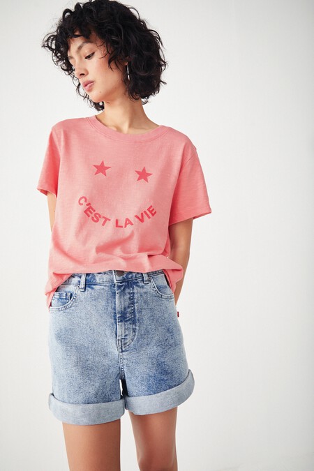 Taren Smiley Relaxed Tee