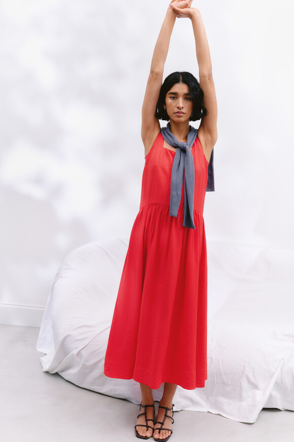 Air Flow Square Neck Midi Ballerina Dress
