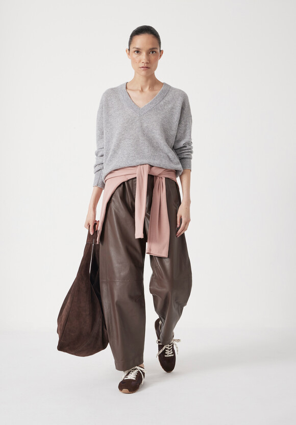 Scarlett Cashmere V-Neck Jumper