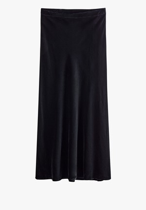 Simone Velvet Skirt