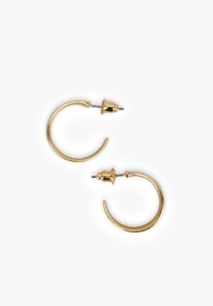 Coca Huggie Hoops