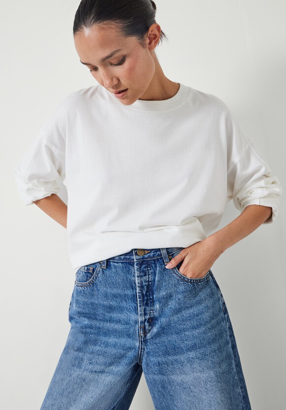 Mia Cropped Straight Leg Jeans