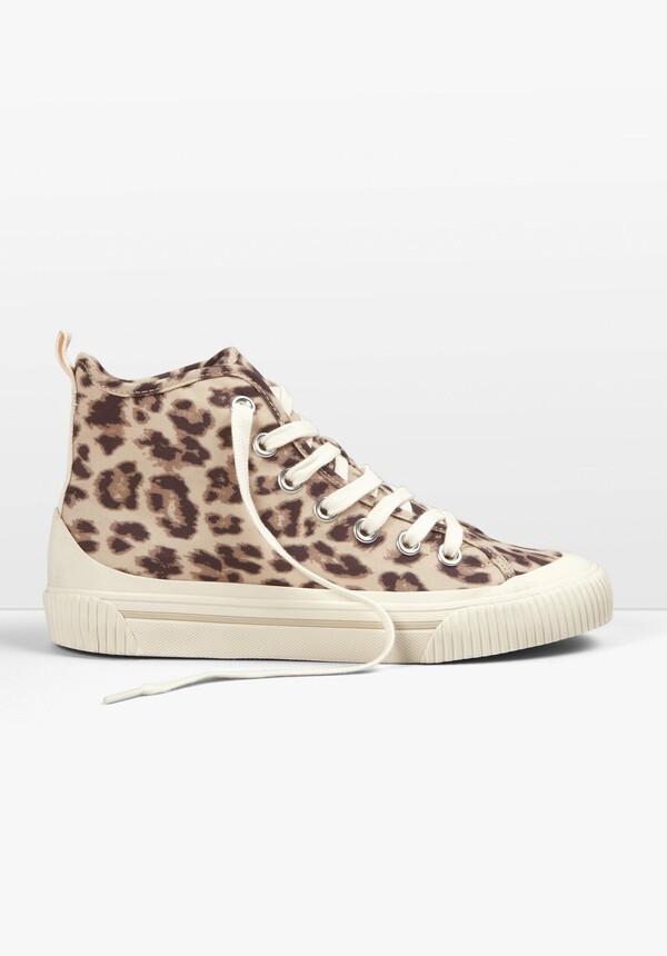 Skye Hi Top Trainers