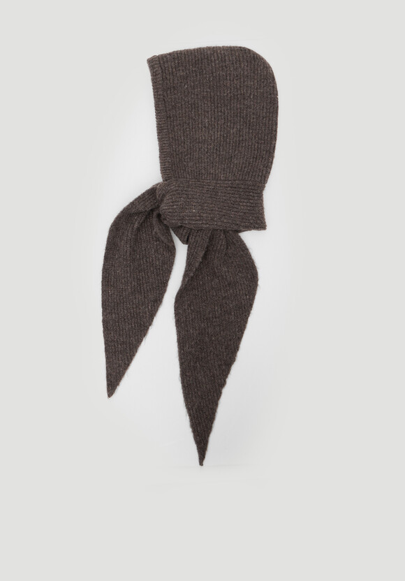 Knitted Hooded Scarf
