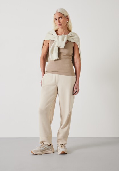 Paxton Barrel Leg Jersey Trousers