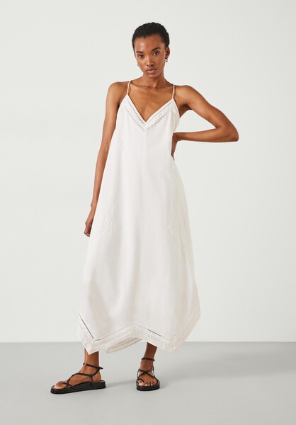 Celia Embroidery Maxi Dress With Linen