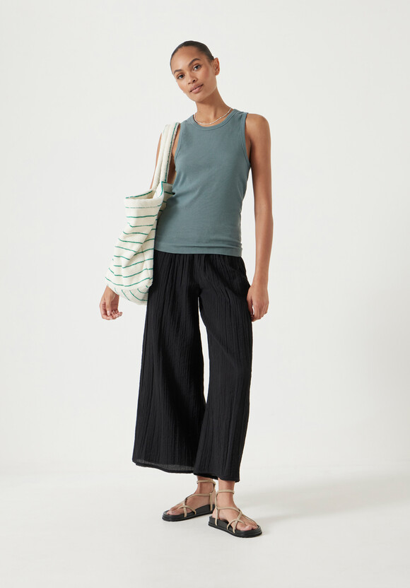 Crinkle Wide Leg Cropped Trousers