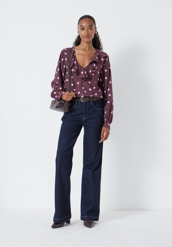 Air Flow Ruffle Blouse