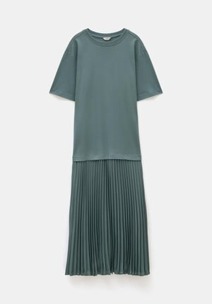 Esme Short Sleeve Pleated Midi Dress