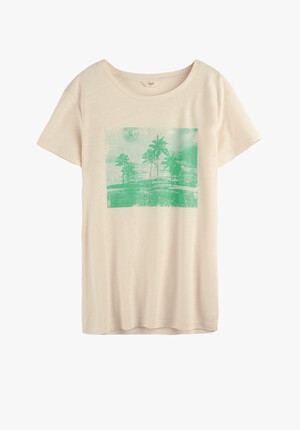 Printed Palm Tree Tee