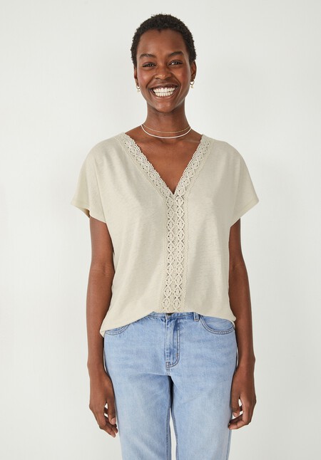 Lilliann V-Neck T-Shirt