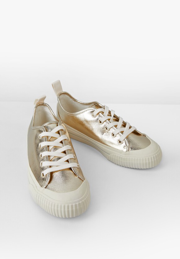 Leyton Canvas Trainers