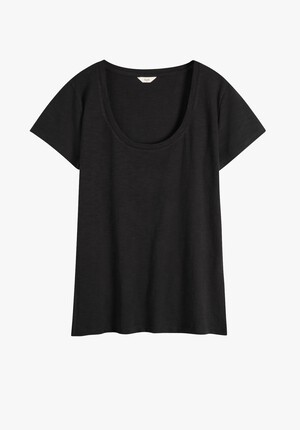Hari Scoop Neck Cotton Slub T-Shirt