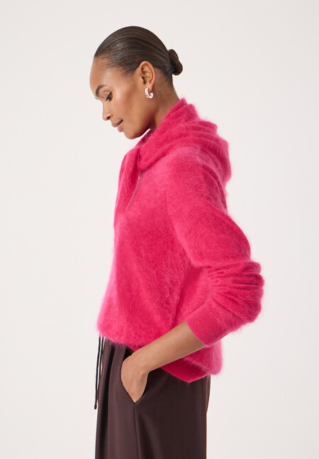 Brushed Cashmere Triange Scarf