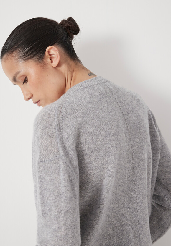 Scarlett Cashmere V-Neck Jumper