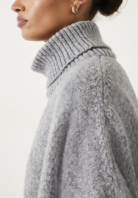 Montana Roll-Neck Vest