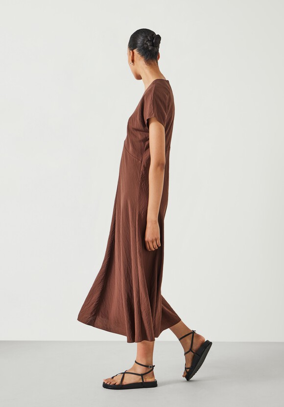 Grace Air Flow V-Neck Maxi Dress