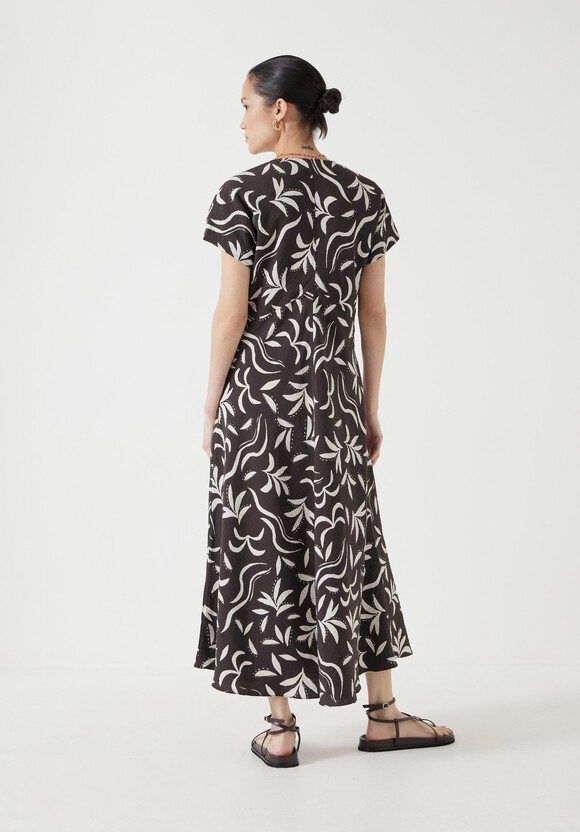 Grace Air Flow V-Neck Maxi Dress