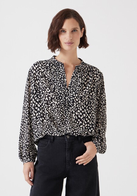 Leopard Print Long Sleeve Top