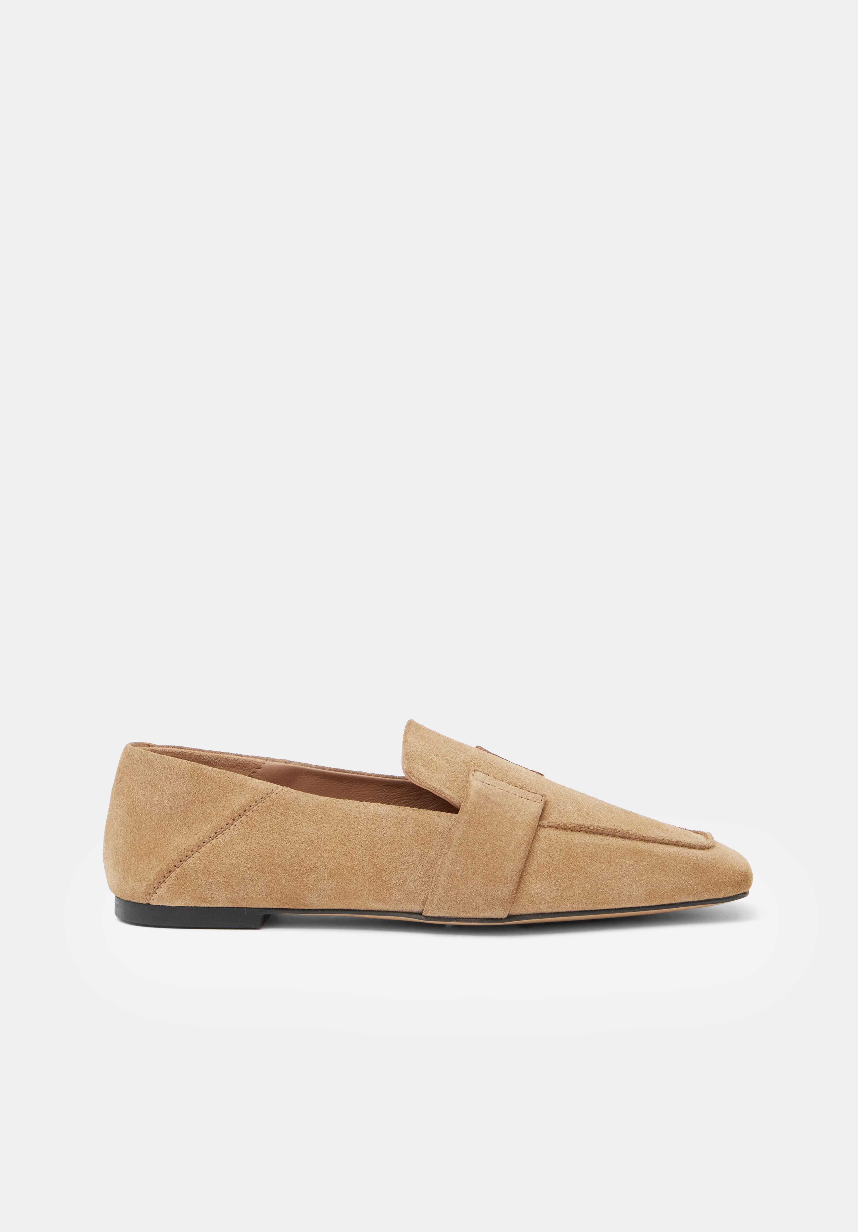 Square-Toe Leather Loafers | Beige | hush Square-Toe Leather Loafers | Beige | hush